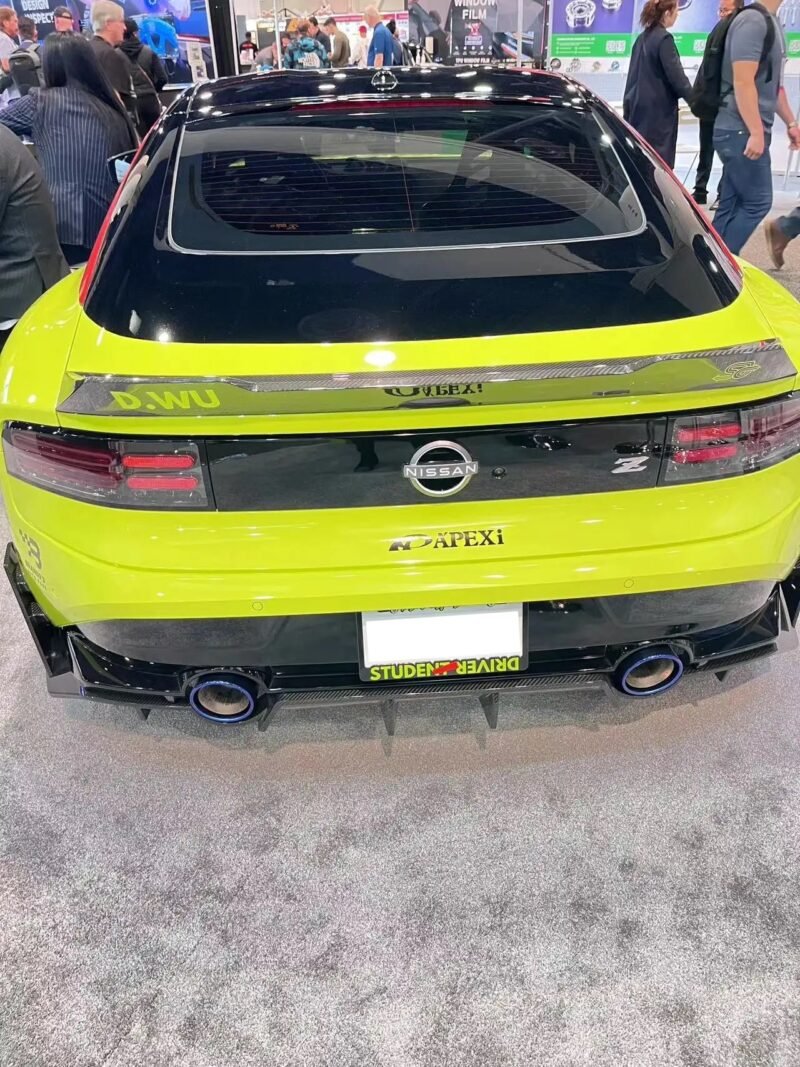 Nissan 400Z (RZ34) Dry Carbon Fiber Rear Trunk Spoiler - Image 8